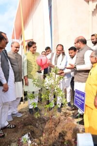  रानी लक्ष्मी बाई केन्द्रीय कृषि विश्वविद्यालय