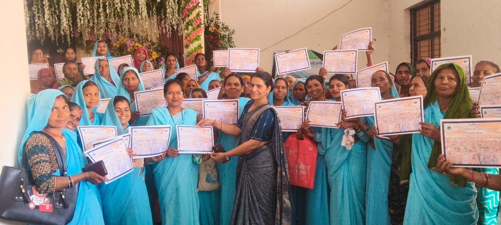 जल सहेलियों का सम्मान