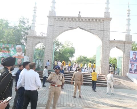 ईद की रौनक