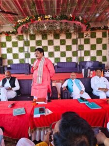 सामूहिक टिफिन बैठक