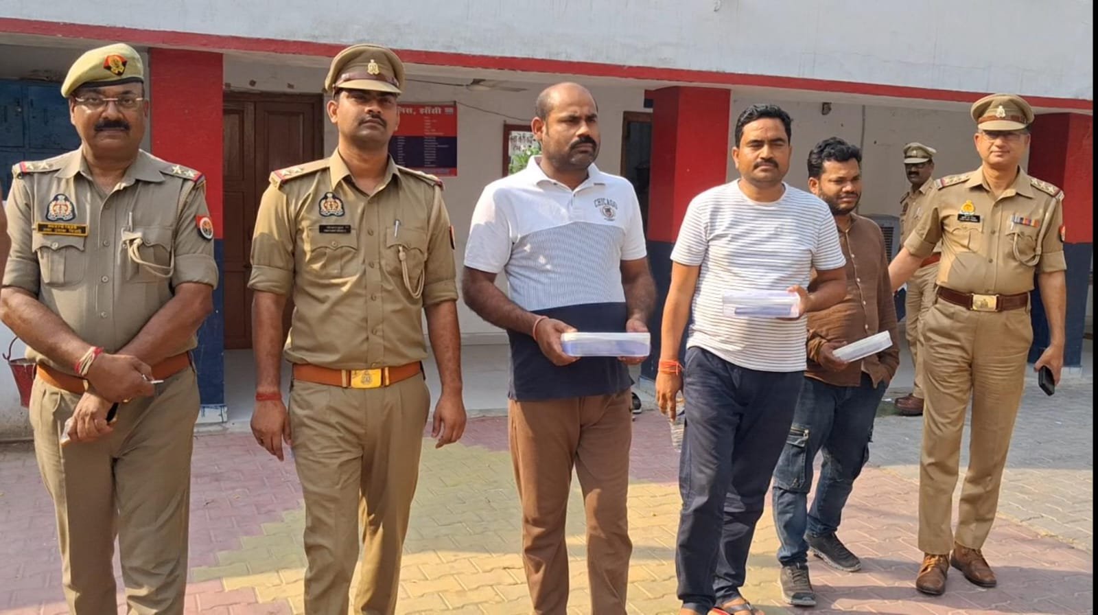 आईपीएल सट्टा गिरोह का भंडाफोड़