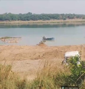  बालू माफिया का आतंक