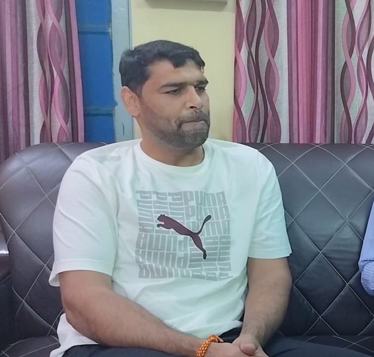 अर्जुन अवार्डी बॉक्सर सतीश कुमार