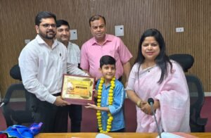निजी स्कूलों की मनमानी पर डीएम सख्त