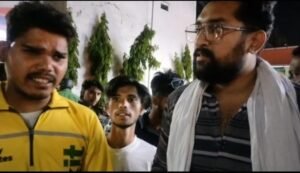  ब्लिंकिटकर्मियों का हंगामा