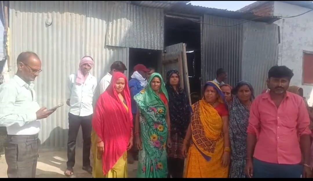 पानी को लेकर महिलाओं का फूटा गुस्सा