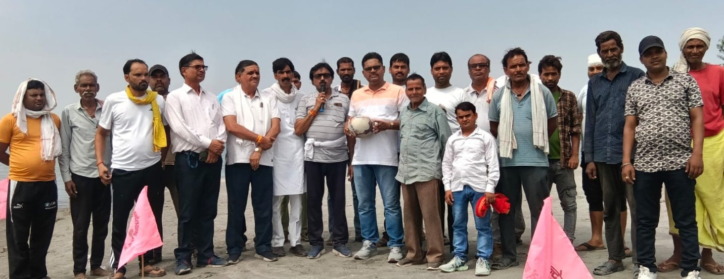 बेतवा नदी में राख के टापू