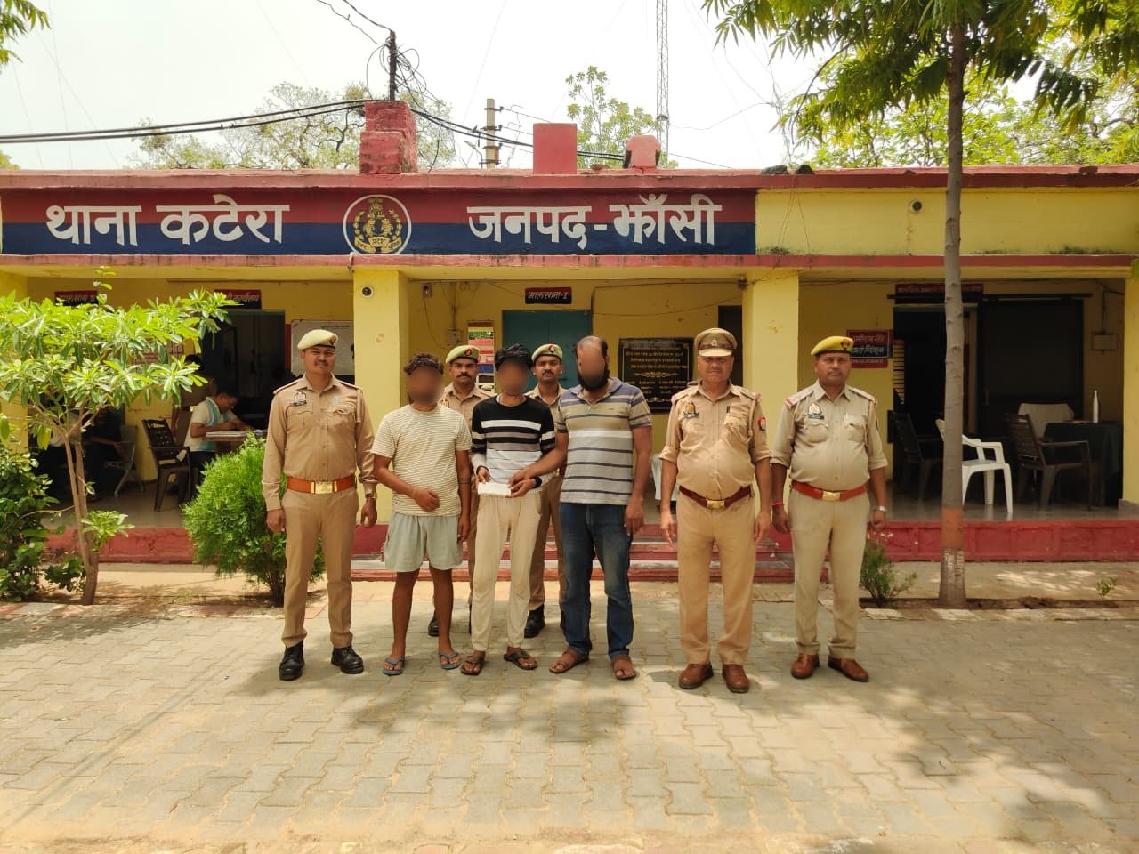 तीन आरोपी गिरफ्तार