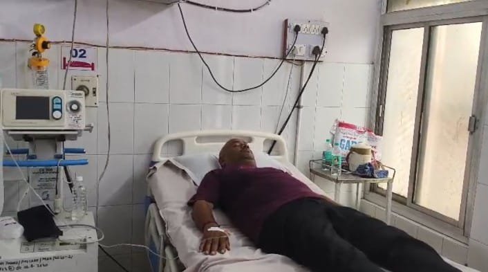 अधिकारी पर प्रताड़ना का आरोप