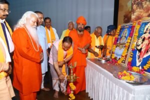 झांसी में सनातन धर्म और हिंदी साहित्य का भव्य आयोजन