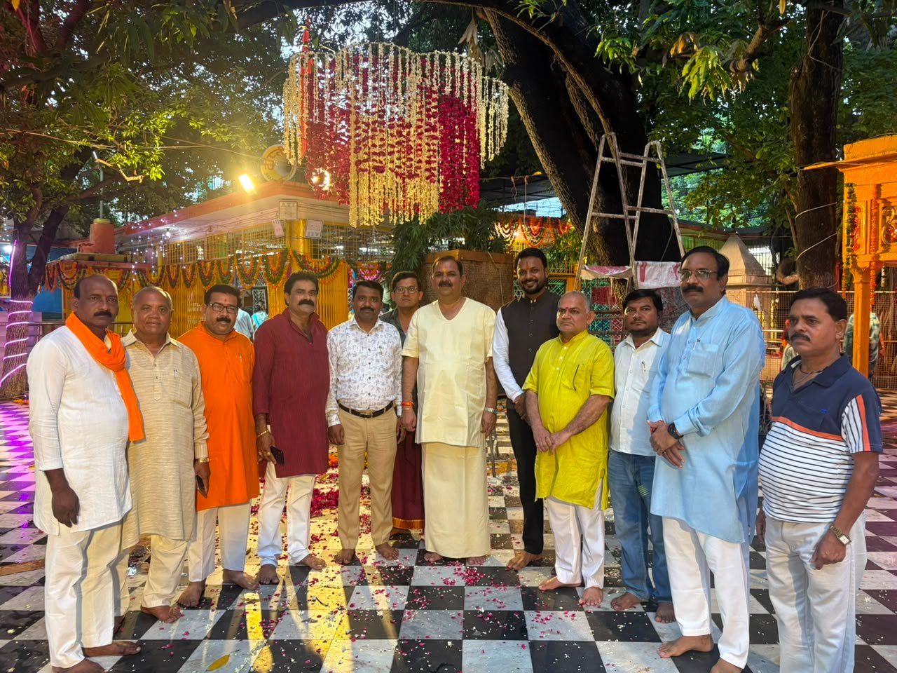 श्री कुंज बिहारी जू सरकार