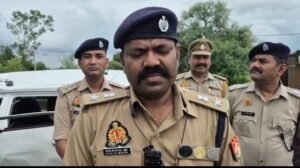 अतीक अहमद के बेटे समेत दो की मौत