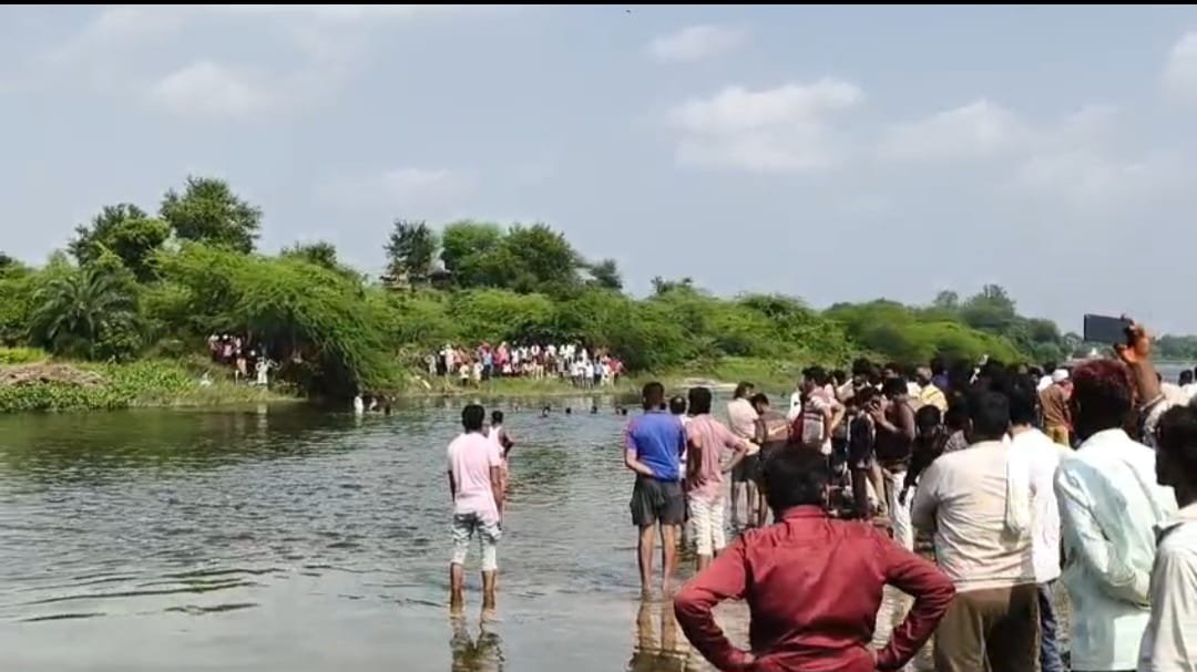 पांच लोगों की डूबकर मौत