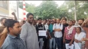 सफाई कर्मचारियों की हड़ताल