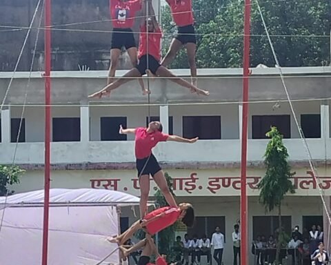 मल्लखंभ प्रतियोगिता