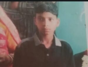 11 वर्षीय छात्र