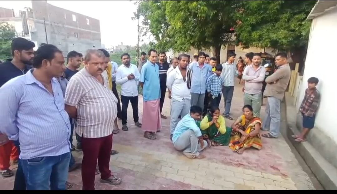 युवती को मारी गोली